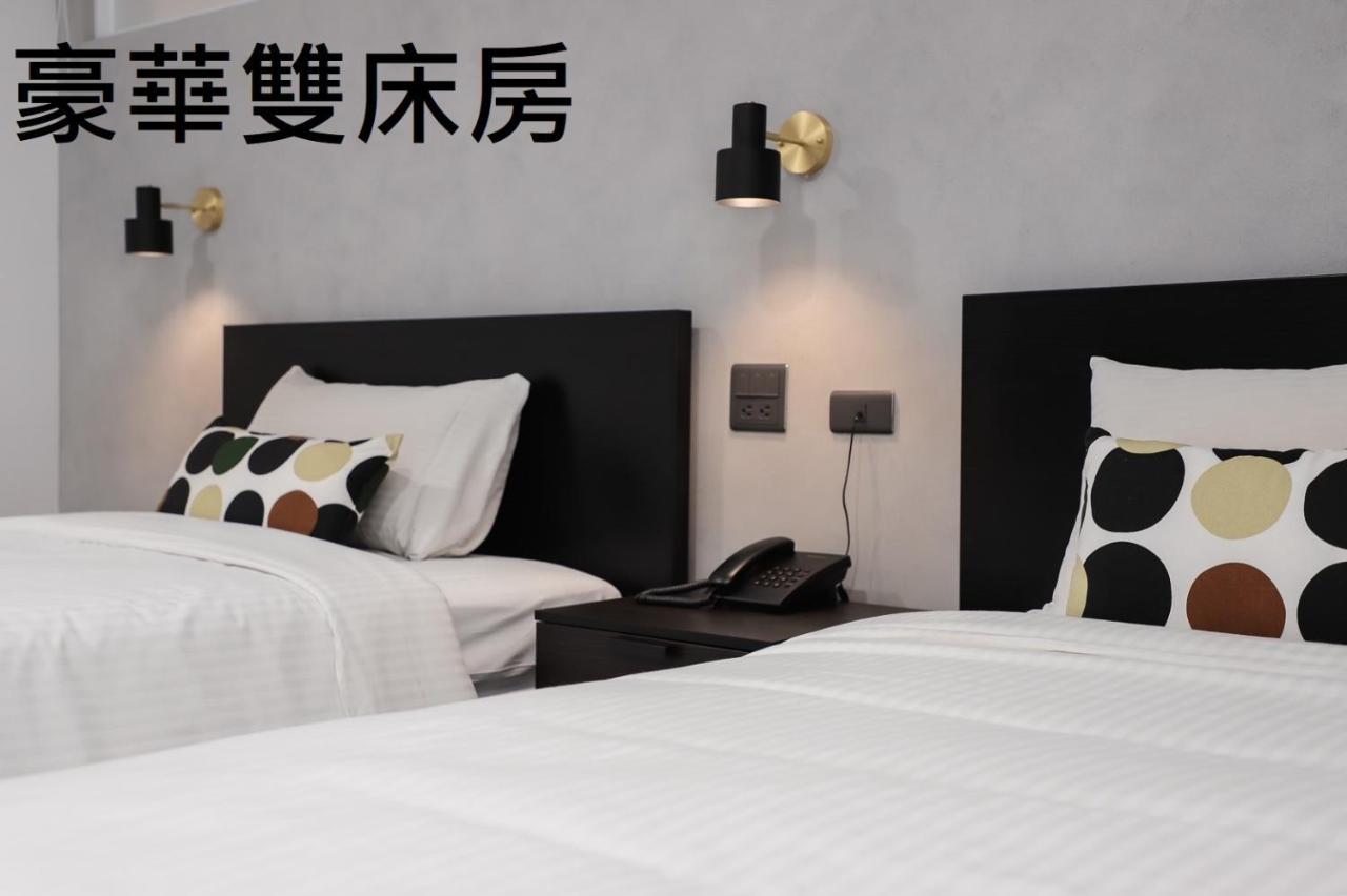 Tzu Chi Hotel Pingtung Экстерьер фото